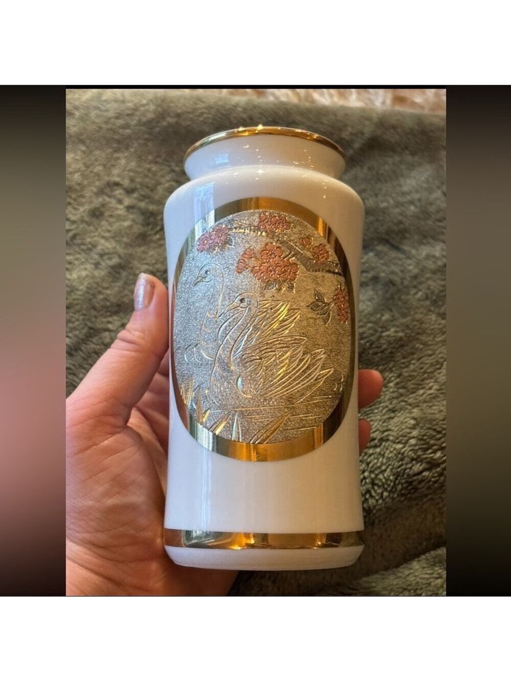VINTAGE Japanese Chokin Art Vase • 24K Gold Swan Relief • Porcelain • EUC - Picture 3 of 15
